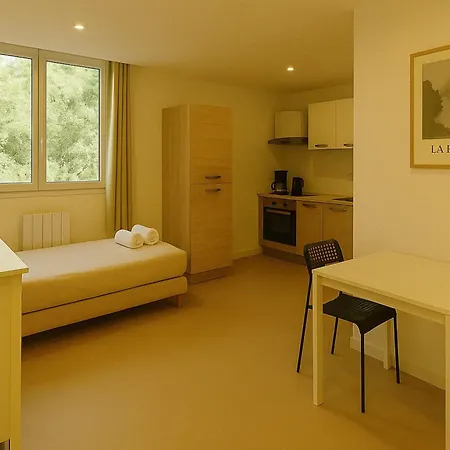 Appartement Le Roule Cozy With Charm And Calm